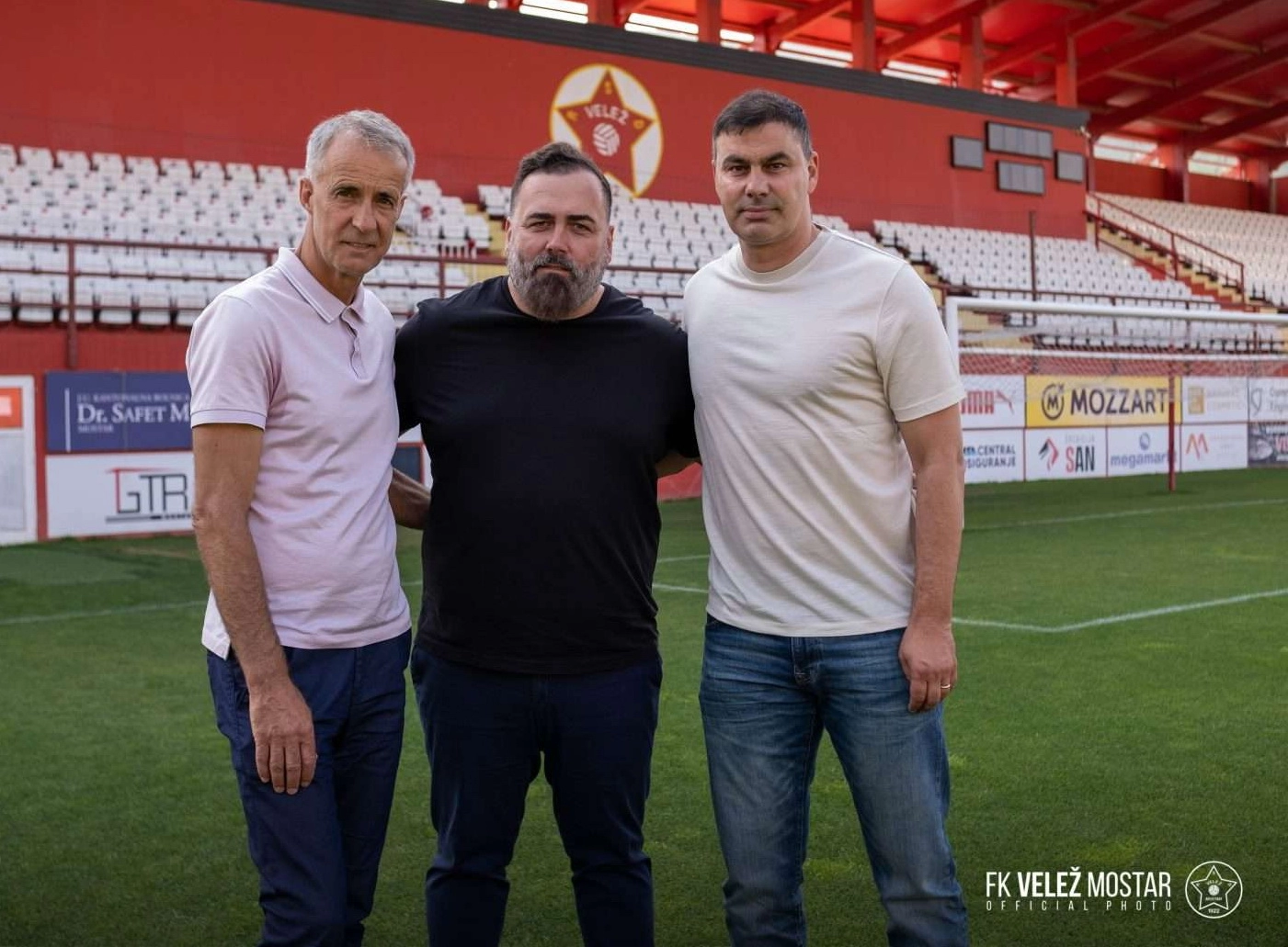 Masovni razlaz s 'pola svlačionice'  samo je još jedan dokaz nove odlučnosti Uprave